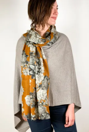 Cashmere Poncho in Lotta Grey