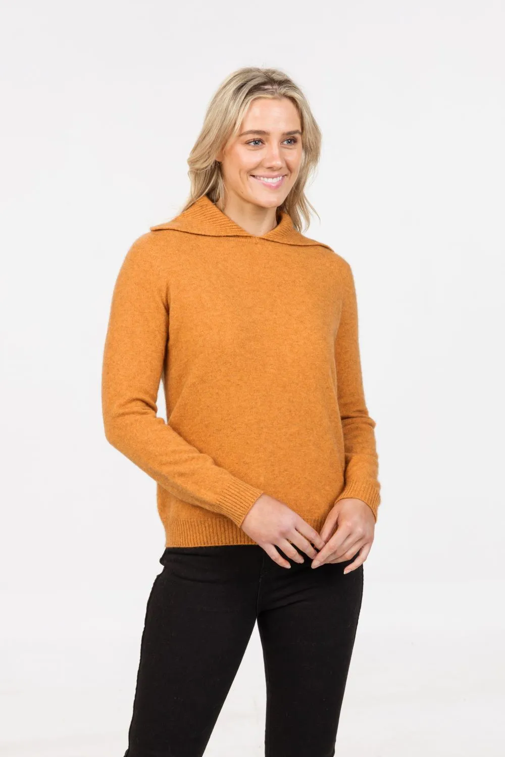 FOLDED COLLAR SWEATER