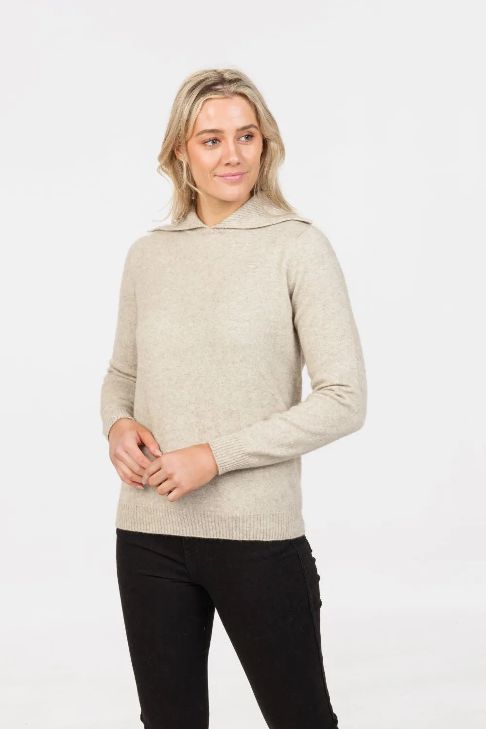 FOLDED COLLAR SWEATER