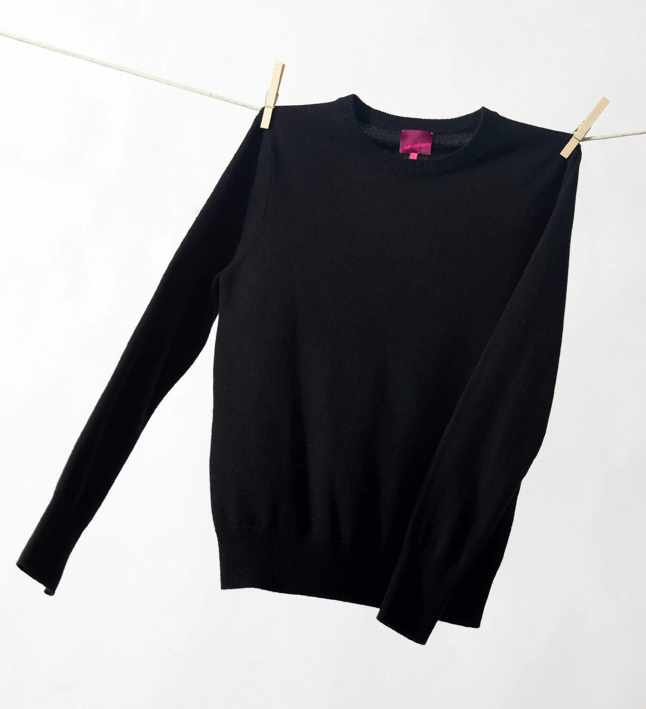 The Men’s Basic Crewneck Cashmere Sweater