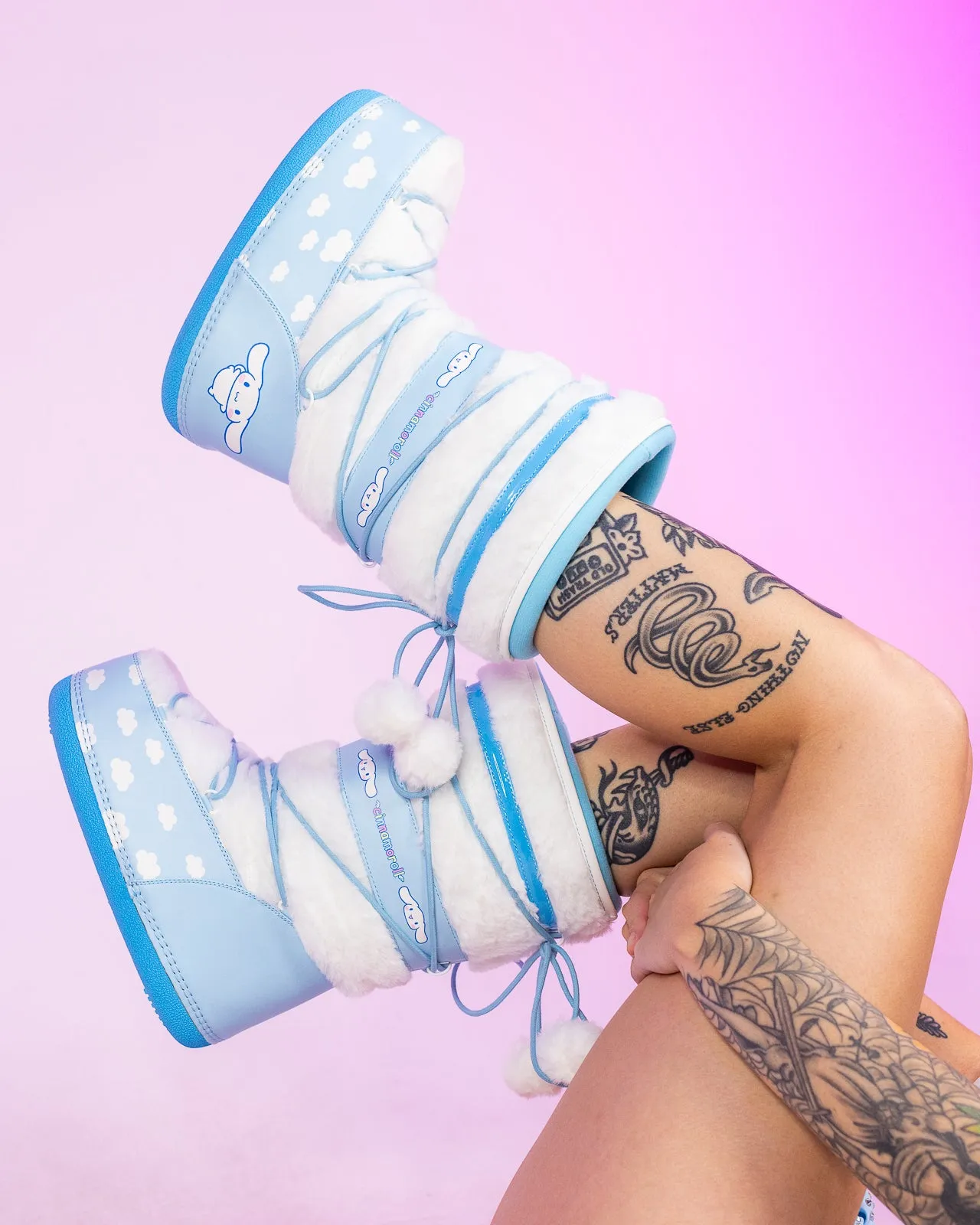 YRU x Cinnamoroll Blizz Boots