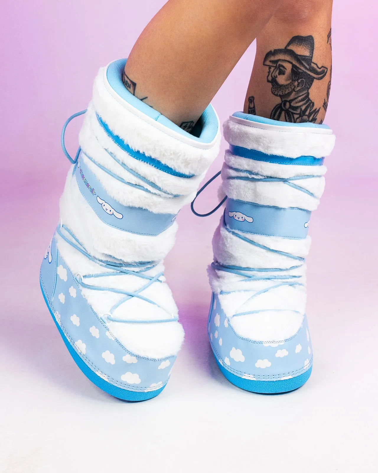 YRU x Cinnamoroll Blizz Boots